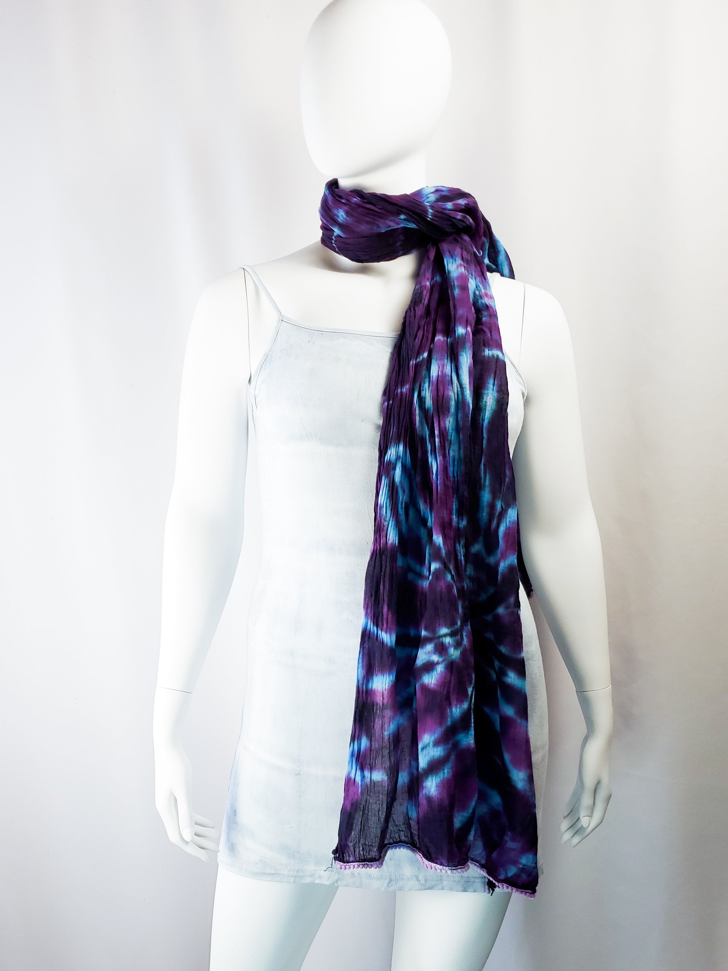 Purple and Peacock Spider Dye Crinkle Bandhani Shawl/Scarf - The Caffeinated Raven