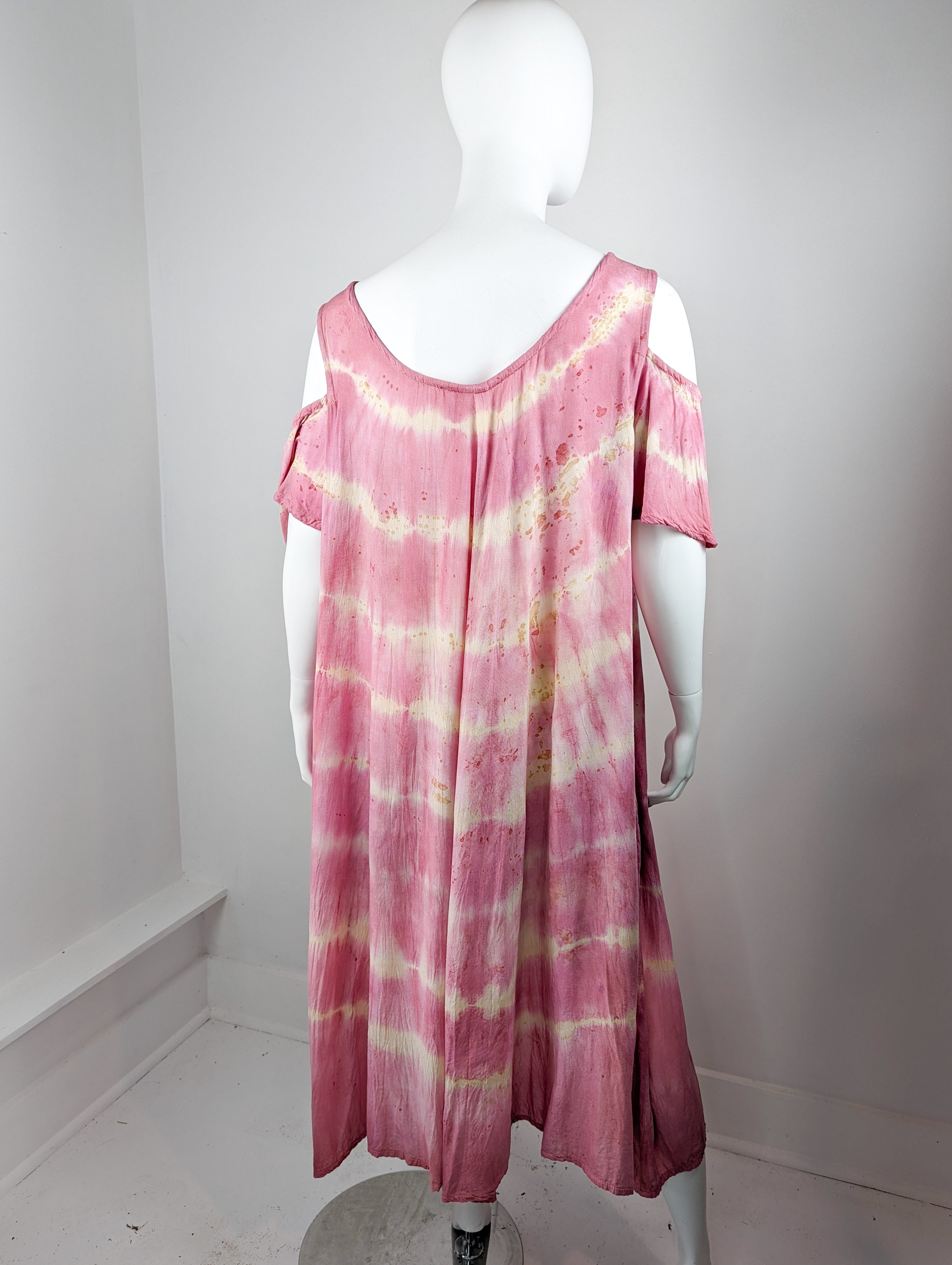 Sappanwood Shibori Orchid Cold Shoulder Day Dream Dress with Pockets - 2XL - The Caffeinated Raven