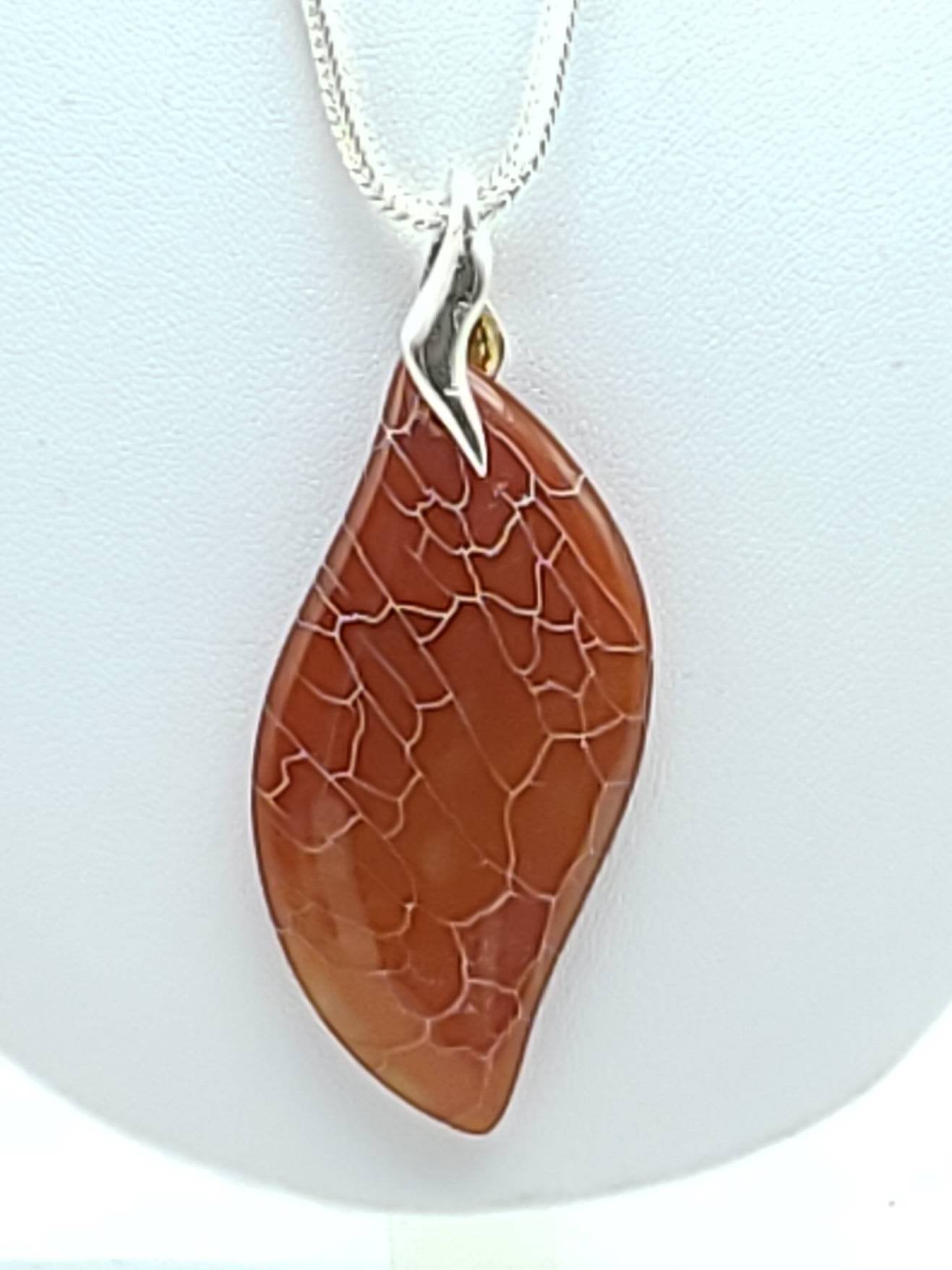 Dragon Vein Agate Pendant Necklace - The Caffeinated Raven